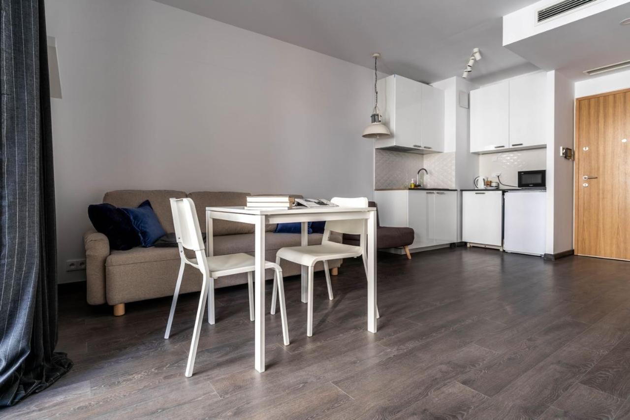 Golden Apartments Warsaw - Bright And Modern Apartments -Premium Building In Top Location- Solidarnosci ภายนอก รูปภาพ