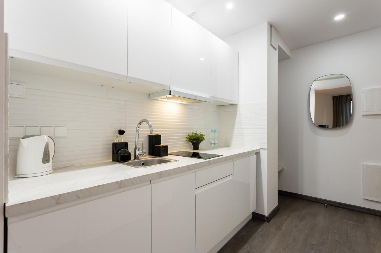 Golden Apartments Warsaw - Bright And Modern Apartments -Premium Building In Top Location- Solidarnosci ภายนอก รูปภาพ